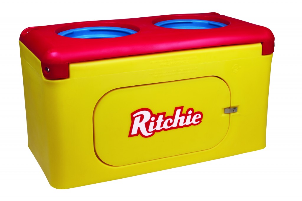 two hole heated automatic waterer by Ritchie